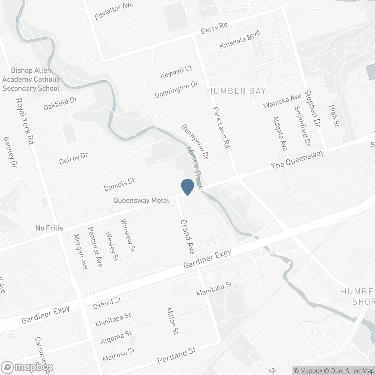 580 THE QUEENSWAY, Toronto, Ontario M8Y 1J9